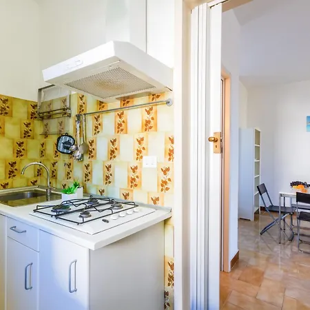 Air-conditioned 12 Beds Torre Cesarea Holiday home *