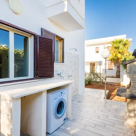 Holiday home Air-conditioned 12 Beds Torre Cesarea Porto Cesareo